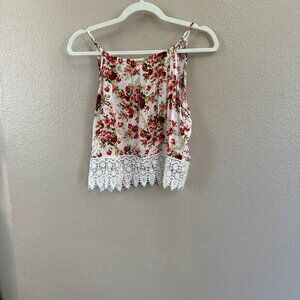 Fashion Magazine Sleeveless Top ‎ Size Medium